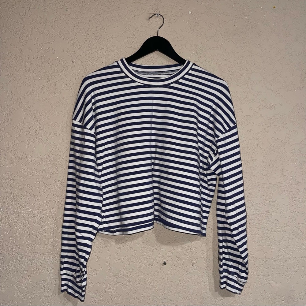 Daily Drills Black and White Striped Crewneck Sweater - Picture 2 of 10